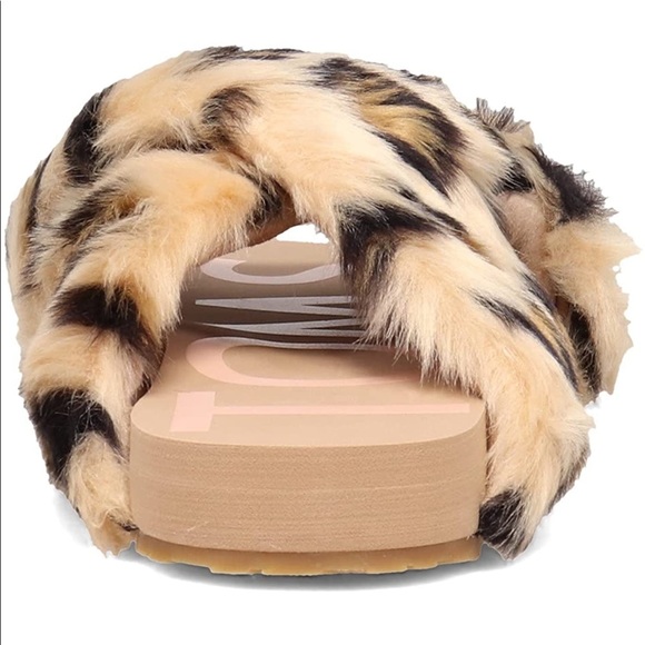 TOMS Susie slide - Picture 2 of 5